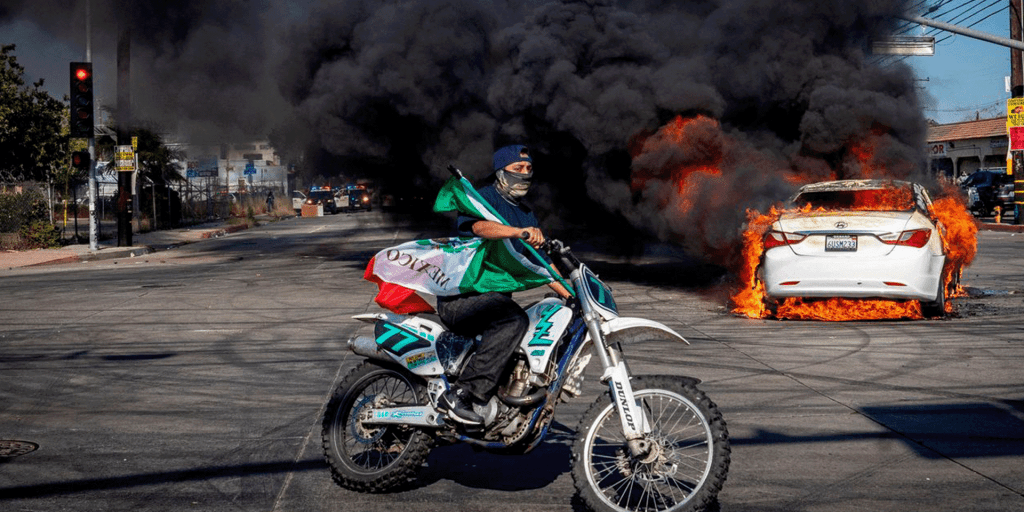 Los Angeles Under&nbsp;Guard